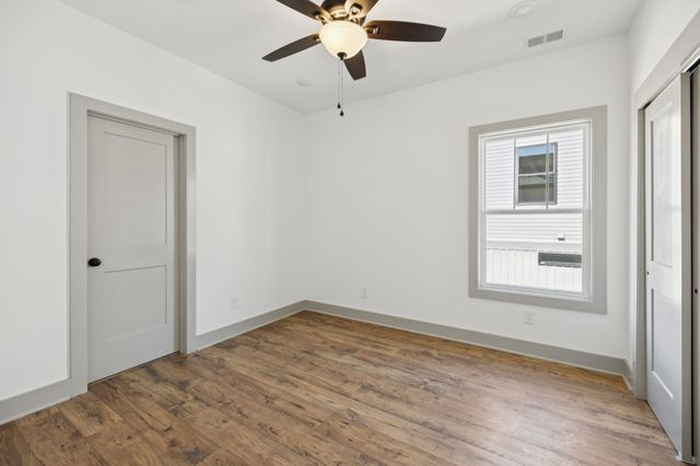 117 E Campbell Rd B, Madison, TN 37115