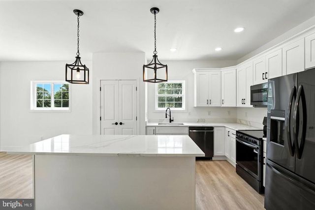 10704 RIXEYVILLE RD, Culpeper, VA 22701