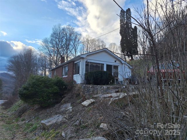 10200 US 23 Highway, Mars Hill, NC 28754