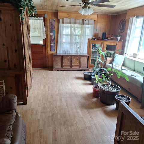 10200 US 23 Highway, Mars Hill, NC 28754