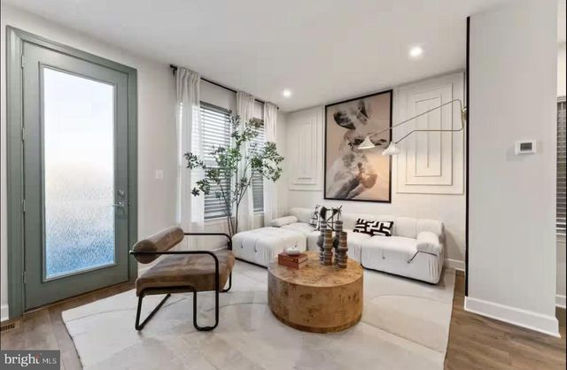 101 CAPITAL CT, Upper Marlboro, MD 20774