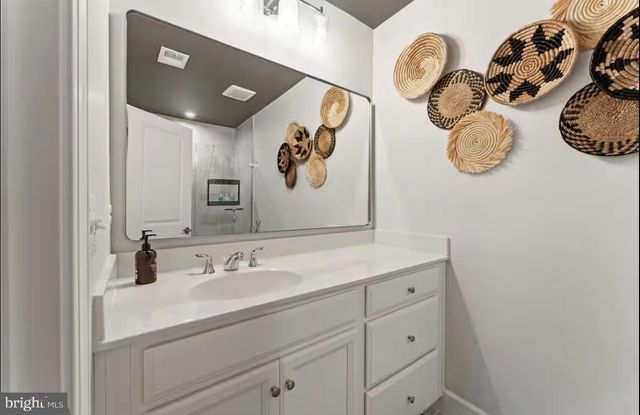 101 CAPITAL CT, Upper Marlboro, MD 20774