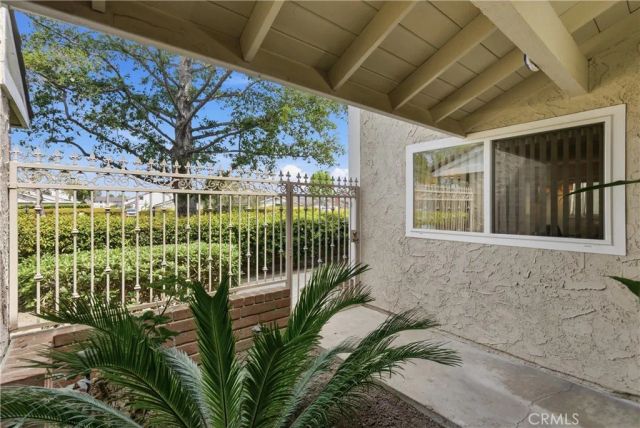 5021 Vauxhall Road, Westminster, CA 92683
