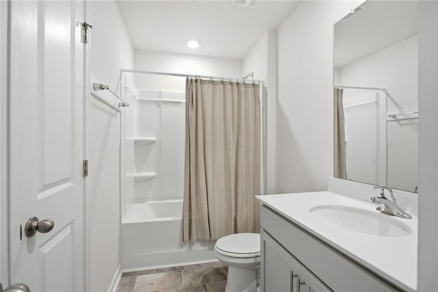 409 Oakmont Valley Trail, Seneca, SC 29678