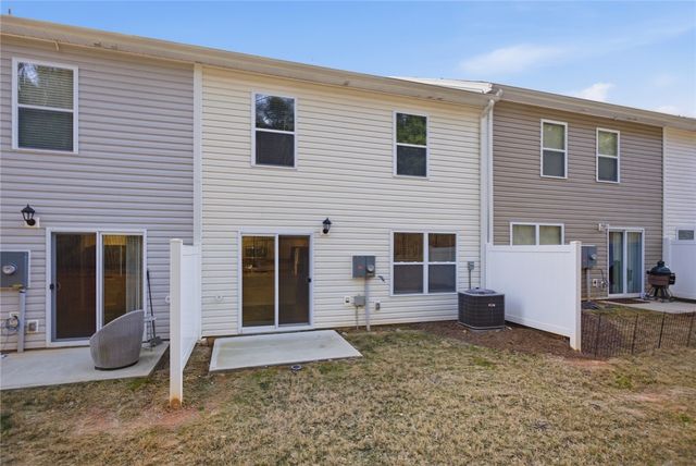 409 Oakmont Valley Trail, Seneca, SC 29678