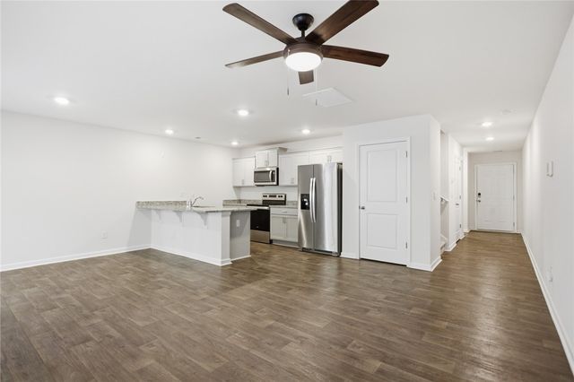 409 Oakmont Valley Trail, Seneca, SC 29678
