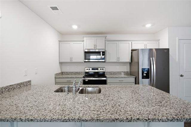 409 Oakmont Valley Trail, Seneca, SC 29678