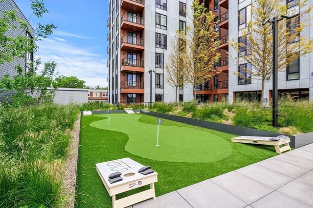 1515 Commonwealth Ave 603, Boston, MA 02135