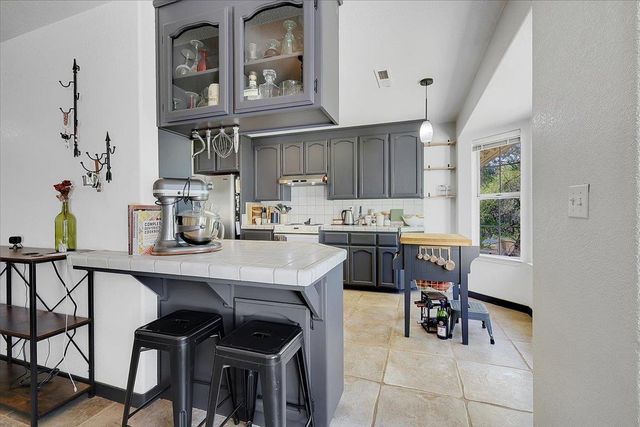 12264 Brandie Dr, Marysville, CA 95901