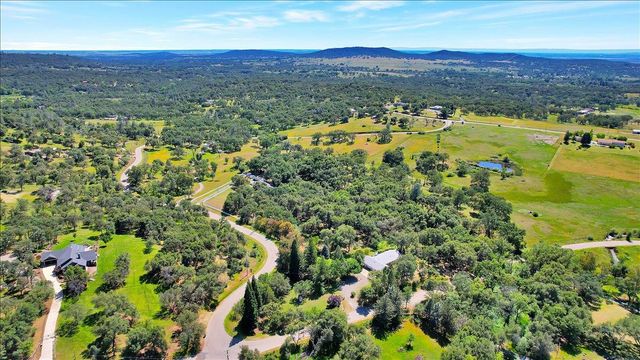 12264 Brandie Dr, Marysville, CA 95901