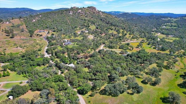 12264 Brandie Dr, Marysville, CA 95901