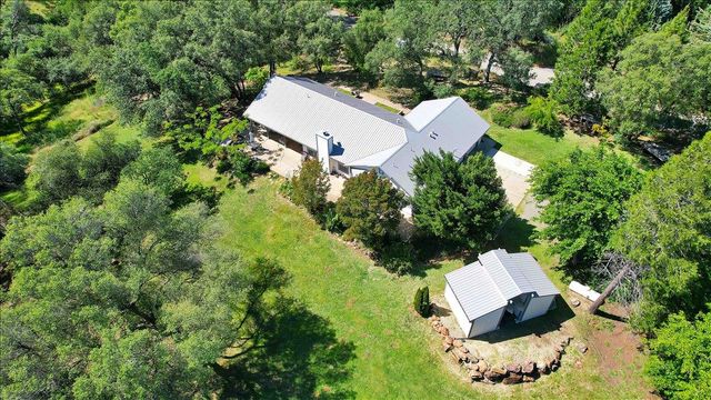 12264 Brandie Dr, Marysville, CA 95901