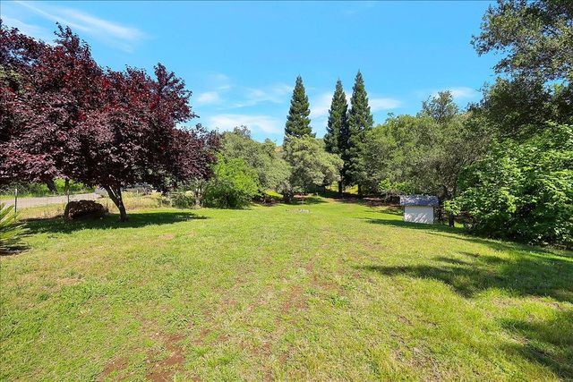 12264 Brandie Dr, Marysville, CA 95901