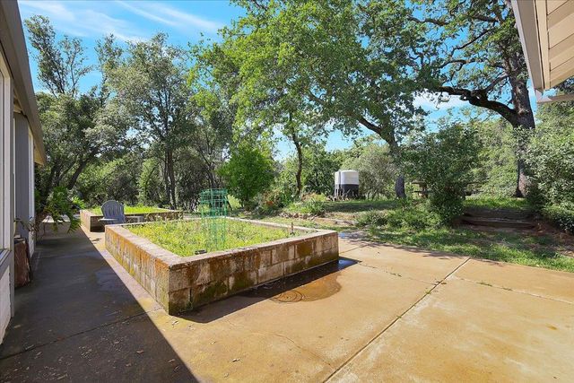 12264 Brandie Dr, Marysville, CA 95901
