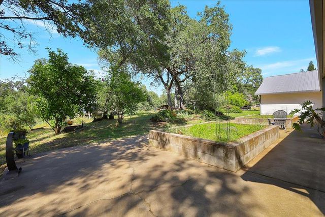 12264 Brandie Dr, Marysville, CA 95901