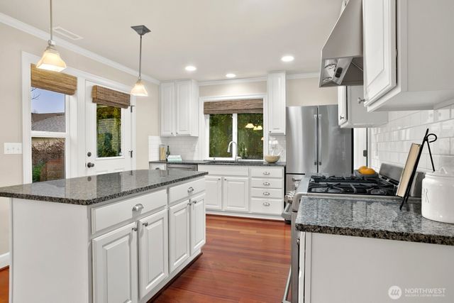 35112 SE Kinsey Street, Snoqualmie, WA 98065