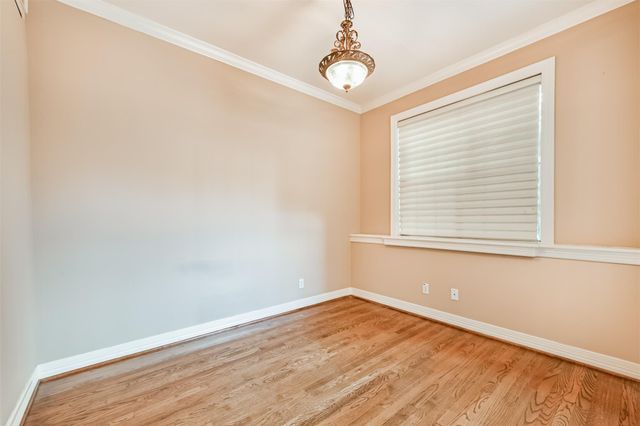 5023 Nolda Street, Houston, TX 77007