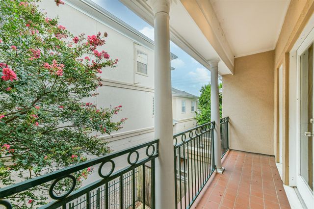 5023 Nolda Street, Houston, TX 77007