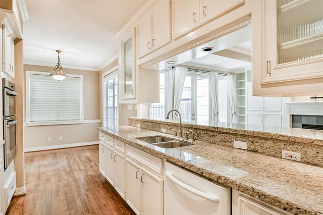 5023 Nolda Street, Houston, TX 77007