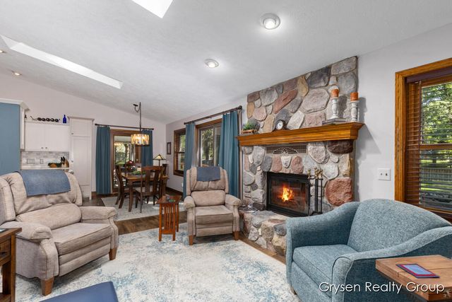 3687 Wentworth Drive Sw, City Of Wyoming, MI 49519