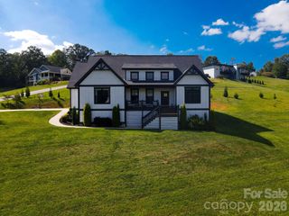 153 Israel Road, Leicester, NC 28748