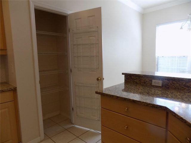 11903 NW 9TH ROAD, Gainesville, FL 32606