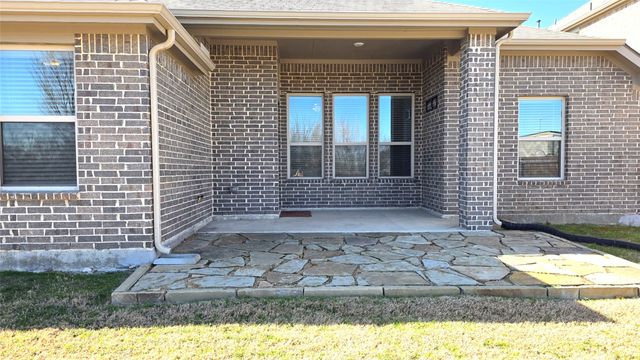 9328 Bronze Meadow Drive, Fort Worth, TX 76131