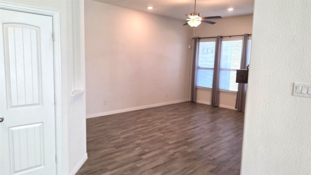 9328 Bronze Meadow Drive, Fort Worth, TX 76131