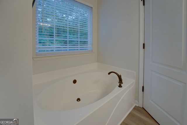 140 Clover Valley Drive, Covington, GA 30016