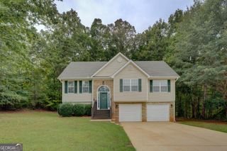 140 Clover Valley Drive, Covington, GA 30016
