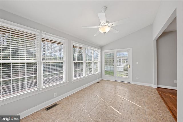 20251 KIAWAH ISLAND DR, Ashburn, VA 20147