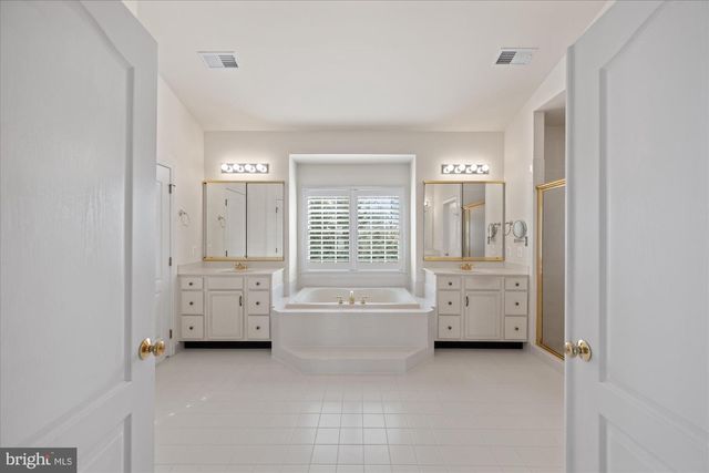 20251 KIAWAH ISLAND DR, Ashburn, VA 20147