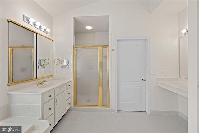 20251 KIAWAH ISLAND DR, Ashburn, VA 20147