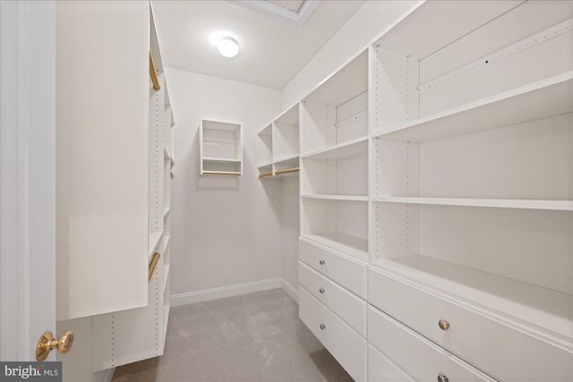 20251 KIAWAH ISLAND DR, Ashburn, VA 20147