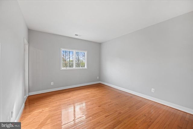 20251 KIAWAH ISLAND DR, Ashburn, VA 20147