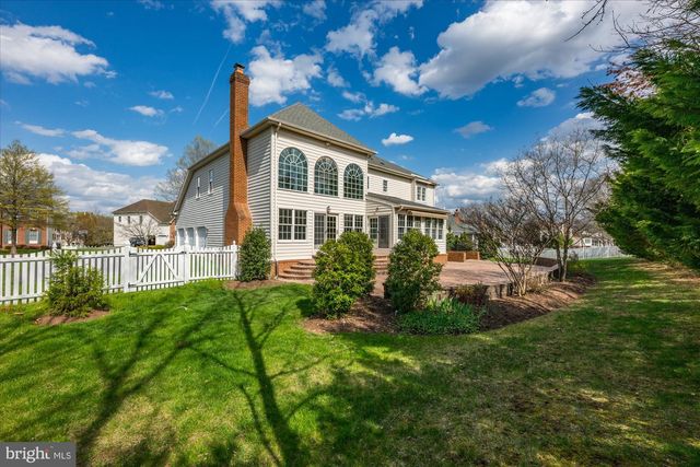 20251 KIAWAH ISLAND DR, Ashburn, VA 20147