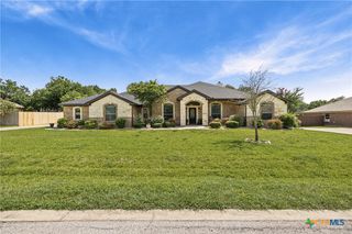 965 Ridgeoak Drive, Belton, TX 76513