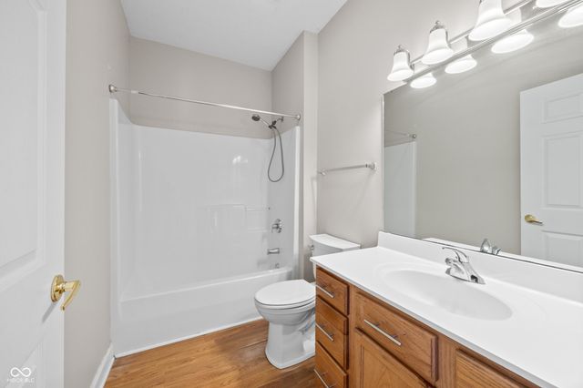1423 Sierra Spring A, Carmel, IN 46280