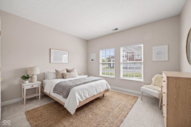 1423 Sierra Spring A, Carmel, IN 46280