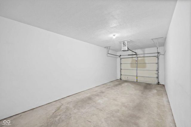 1423 Sierra Spring A, Carmel, IN 46280