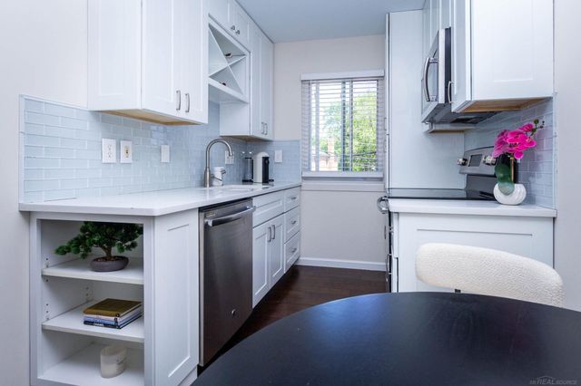 1721 E 14 Mile Unit C Road, Birmingham, MI 48009