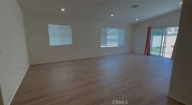 6483 Canyonlands Drive, Jurupa Valley, CA 92509