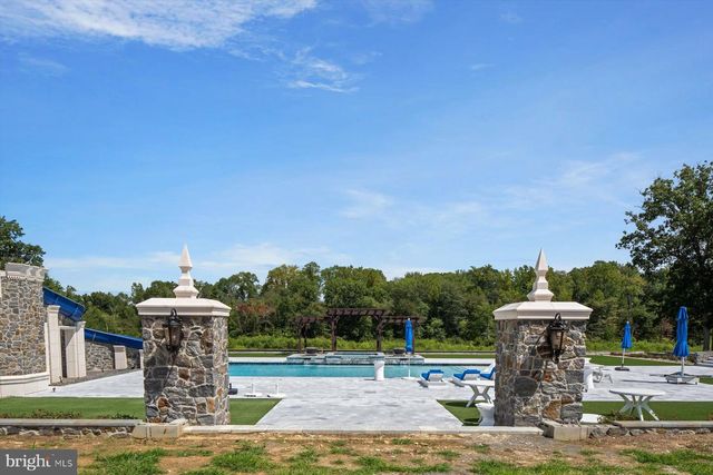 50 MILL RD, Swedesboro, NJ 08085