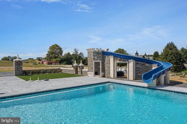 50 MILL RD, Swedesboro, NJ 08085