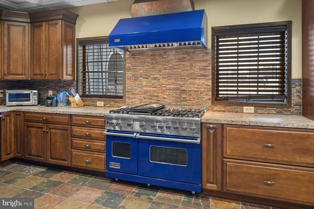 50 MILL RD, Swedesboro, NJ 08085