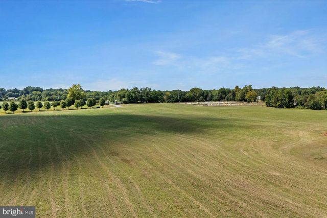 50 MILL RD, Swedesboro, NJ 08085