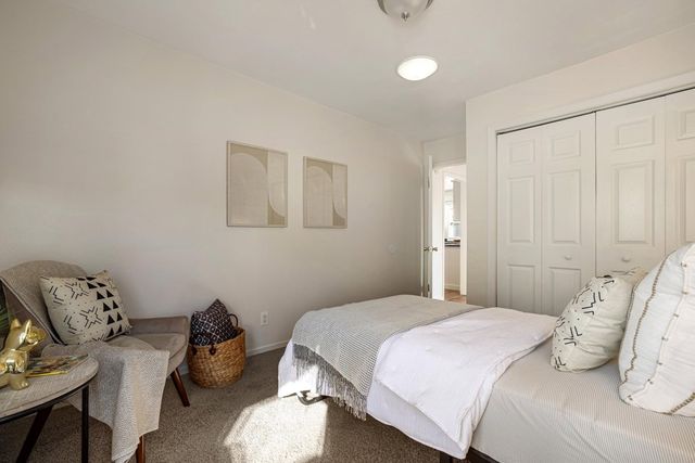 728 Stannage Ave, Albany, CA 94706