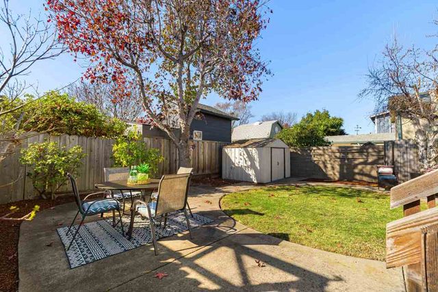 728 Stannage Ave, Albany, CA 94706