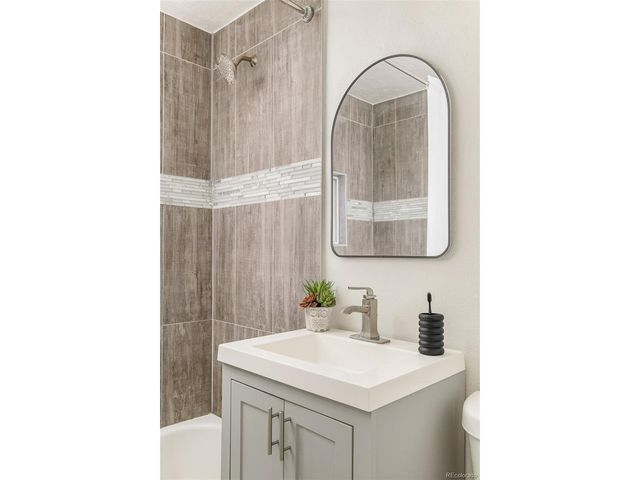 7348 Bradburn Blvd, Westminster, CO 80030