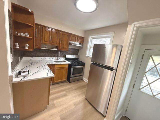 804 RADNOR AVE, Baltimore, MD 21212